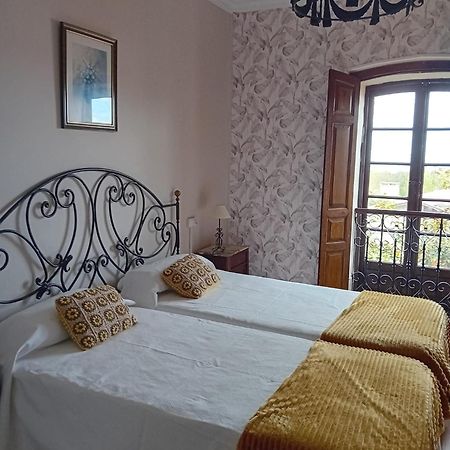 La Casona De Villanueva De Pria Buitenkant foto