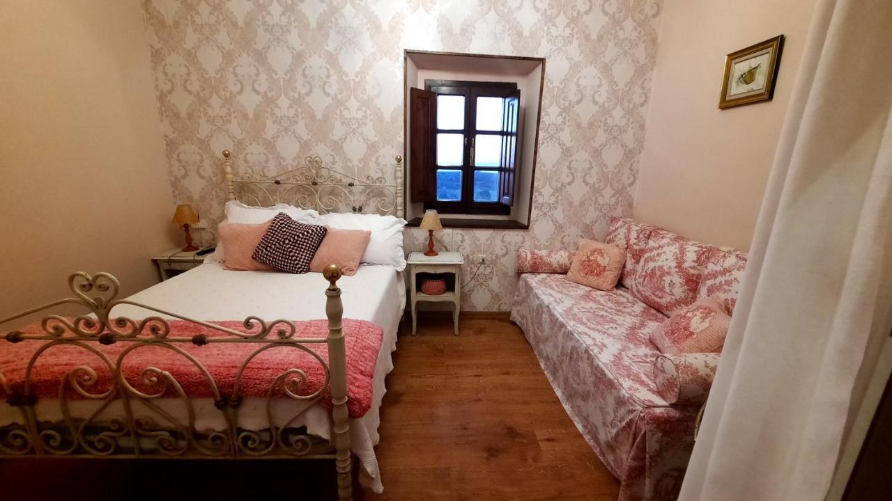 La Casona De Villanueva De Pria Buitenkant foto