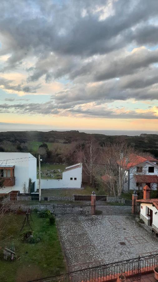 La Casona De Villanueva De Pria Buitenkant foto